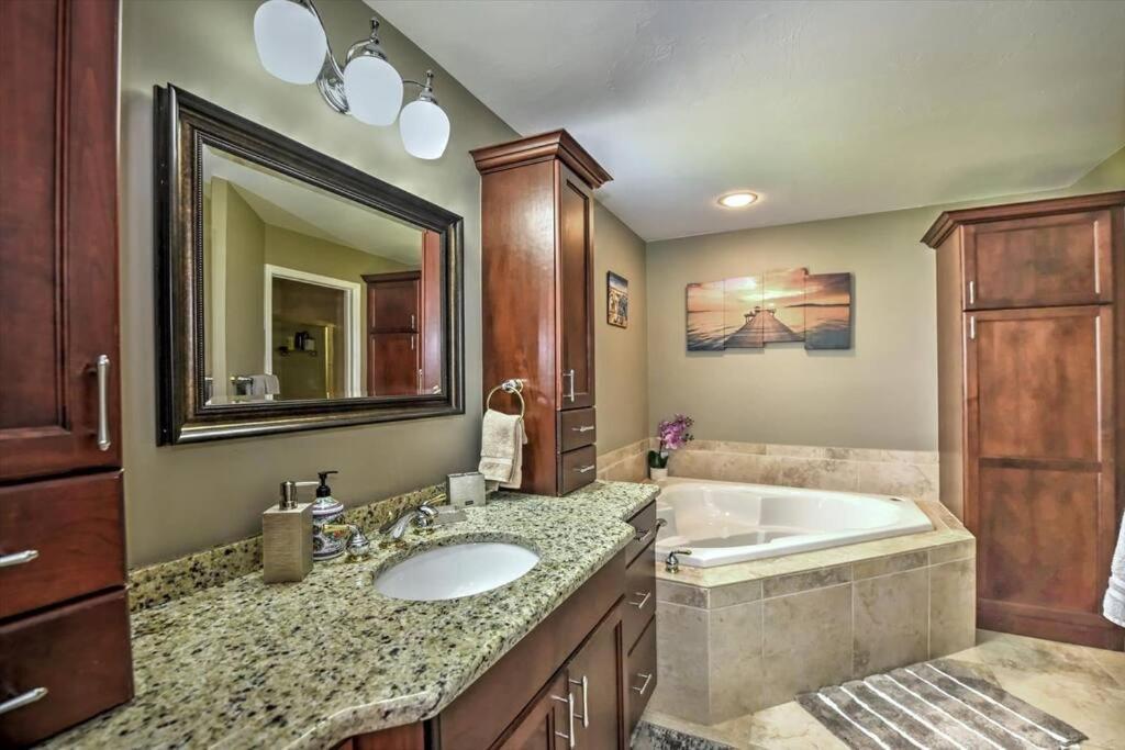Cape Coral Paradise 4 Bd 12Sleeps, W/Heated Pool Екстер'єр фото