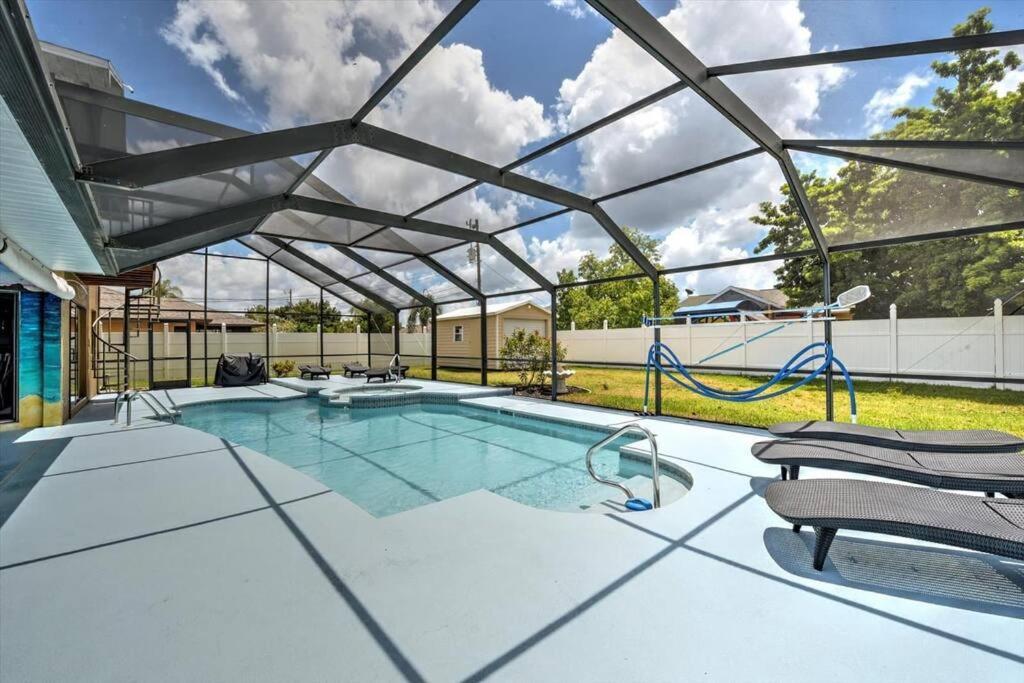 Cape Coral Paradise 4 Bd 12Sleeps, W/Heated Pool Екстер'єр фото